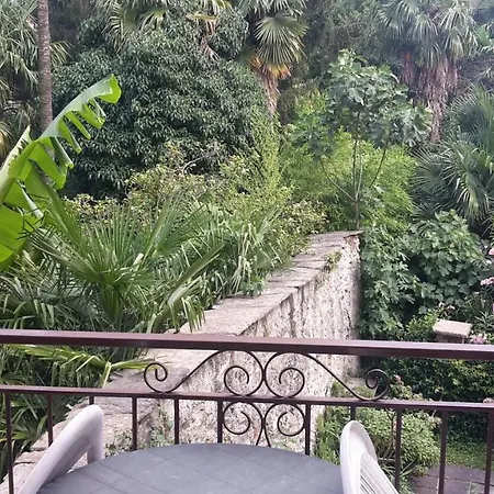 Raineri Lägenhet Domaso