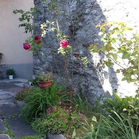 Raineri Apartment *