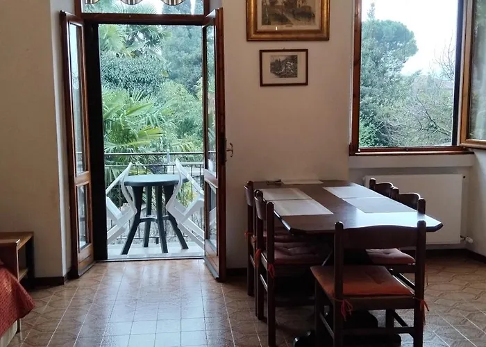 Διαμέρισμα Raineri Domaso